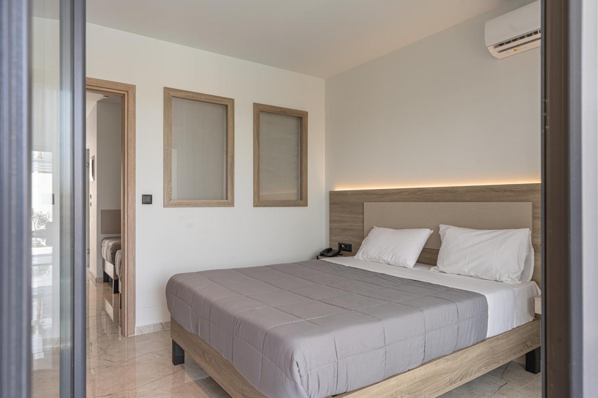 Hotel Caretta Paradise & Waterpark 4*